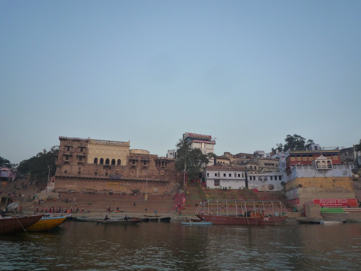 Sunrise - Bank of river Ganga106